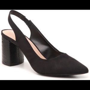 Kelly & Katie Acerassa Black Slingback Suede Pump Pointy Toe